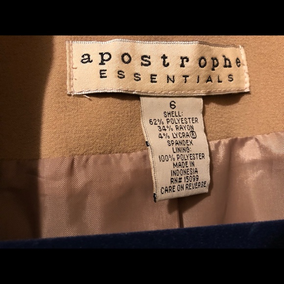 APOSTROPHE SUIT SIZE 6. EUC - Picture 7 of 7